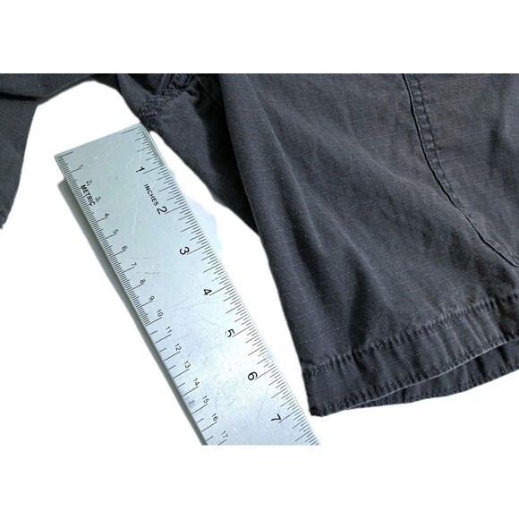 Izod Cargo Shorts Mens 32 Gray Safari Utility Pockets Outdoor Work Ripstop Fish - Picture 9 of 9